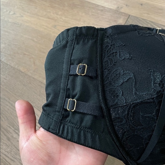 Cacique Shimmer Black Lace Strappy Front-Close Boost Plunge Bra Sz 44DD - Picture 12 of 15